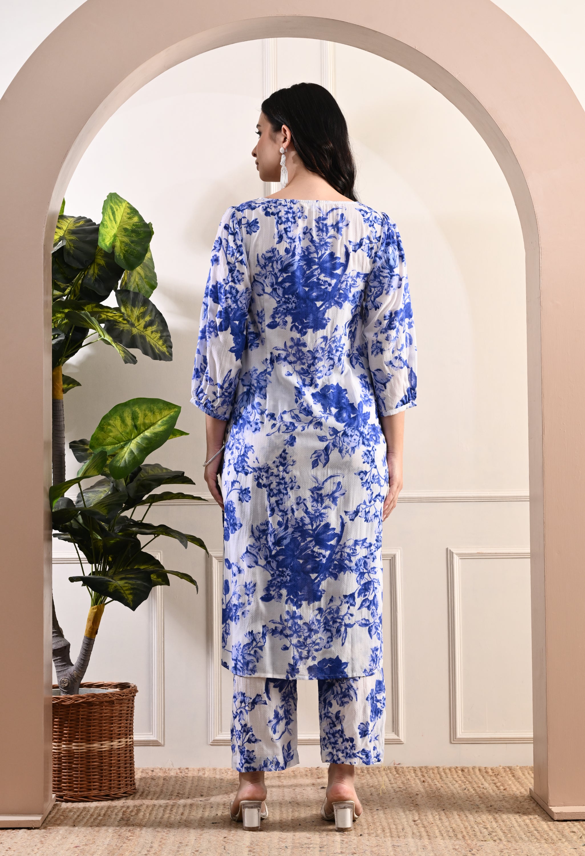 NEELAM KURTA SET